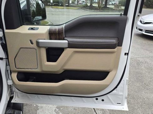 Used 2020 Ford F150 Lariat w/ Equipment Group 502A Luxury image 18