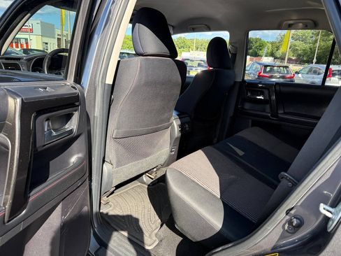 Used 2014 Toyota 4Runner Trail AWD/4WD image 80