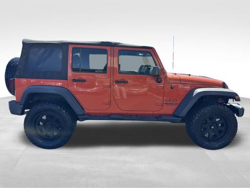 Used 2015 Jeep Wrangler Unlimited Sport w/ Quick Order Package 24S AWD/4WD image 6