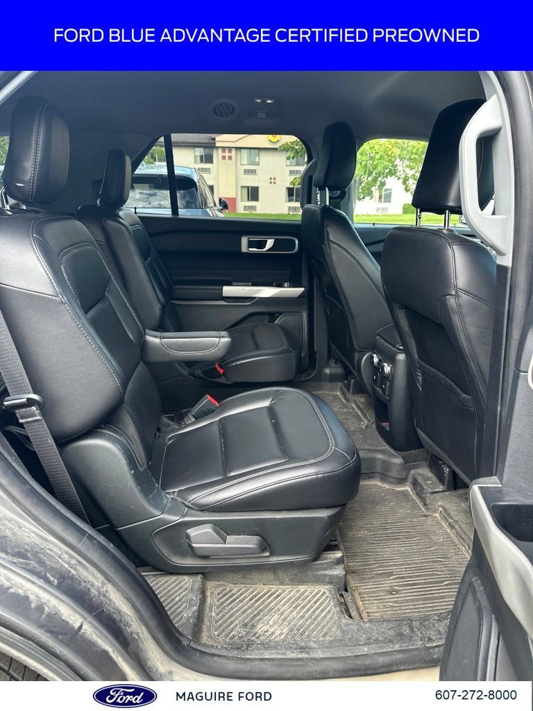 Used 2021 Ford Explorer XLT w/ Equipment Group 202A AWD/4WD image 12