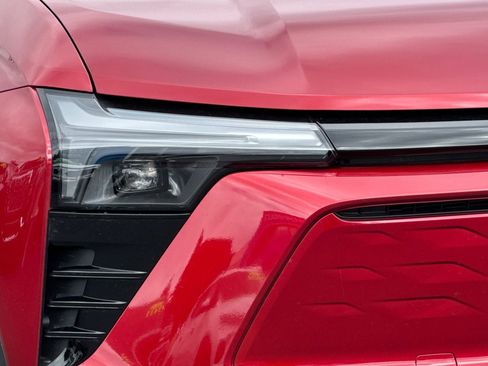 Used 2026 Chevrolet Blazer EV LT image 41