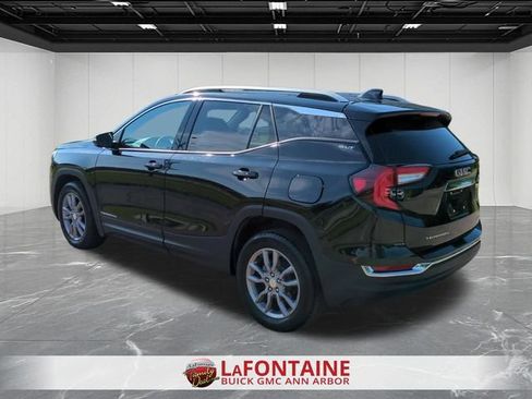 Certified 2023 GMC Terrain SLT w/ Infotainment Package II AWD/4WD image 6