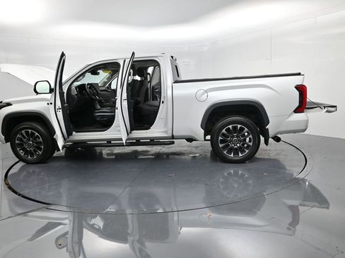 Used 2022 Toyota Tundra Limited image 74