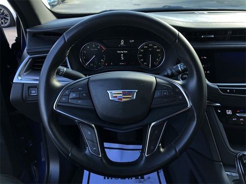 Certified 2023 Cadillac XT5 Luxury image 22