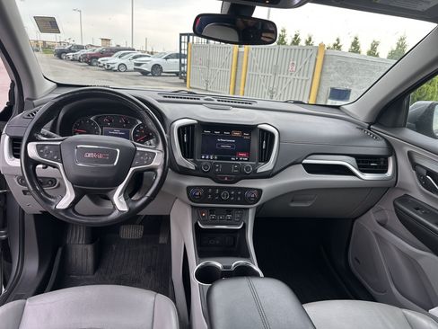 Used 2019 GMC Terrain SLT w/ Preferred Package FWD image 10