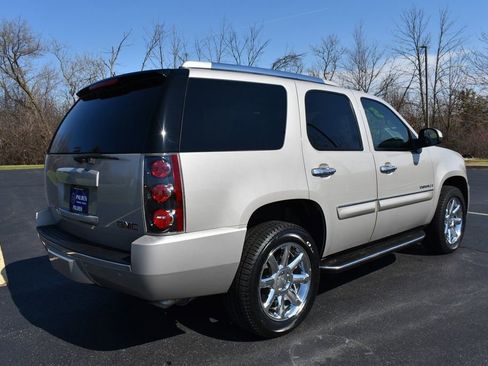 Used 2008 GMC Yukon Denali AWD/4WD image 5
