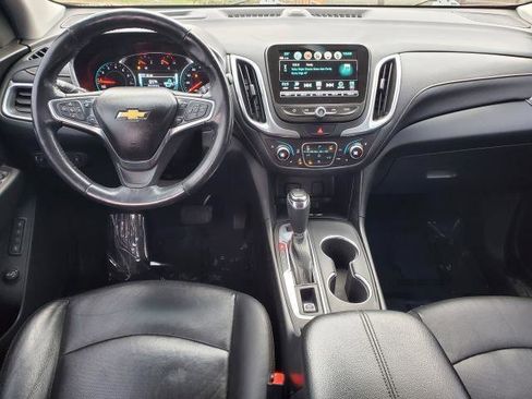 Used 2018 Chevrolet Equinox Premier image 21