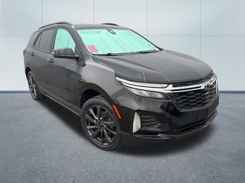 Used 2023 Chevrolet Equinox RS w/ RS Leather Package AWD/4WD image 5