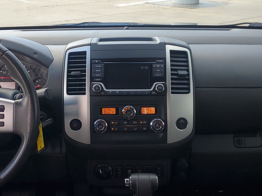 Used 2016 Nissan Frontier SV AWD/4WD image 20