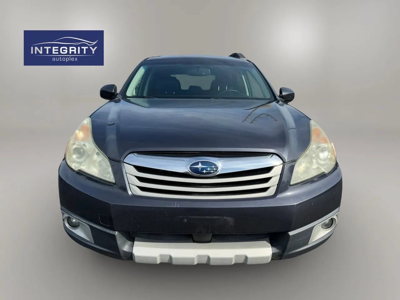Used 2011 Subaru Outback 2.5i Limited AWD/4WD image 8