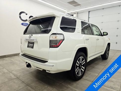 Used 2022 Toyota 4Runner Limited AWD/4WD image 5