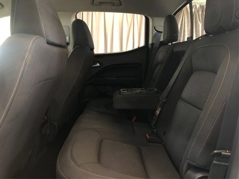 Used 2018 GMC Canyon SLE w/ SLE Convenience Package image 9