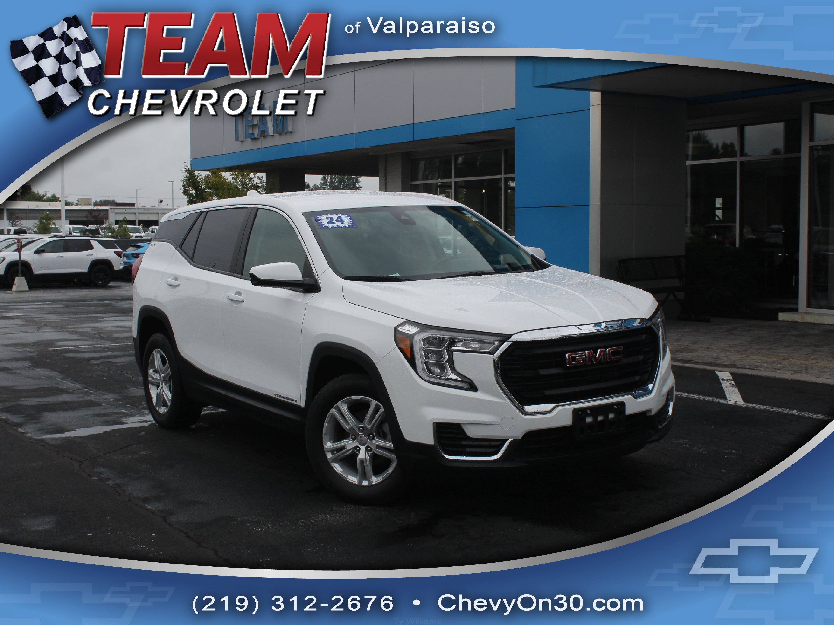 Used 2024 GMC Terrain SLE AWD/4WD image 1
