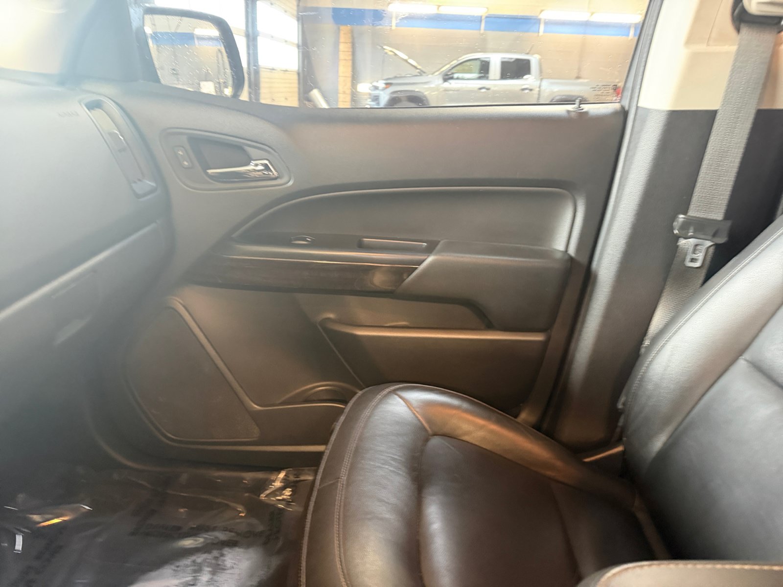 Used 2017 Chevrolet Colorado LT w/ Luxury Package, Chrome AWD/4WD image 14