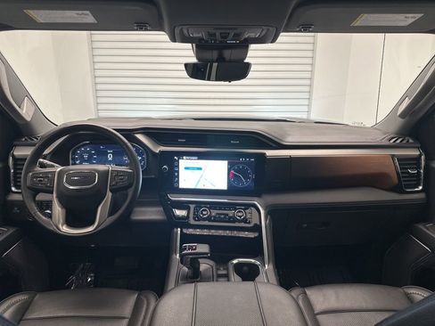 Used 2023 GMC Sierra 1500 Denali w/ Denali Reserve Package image 17