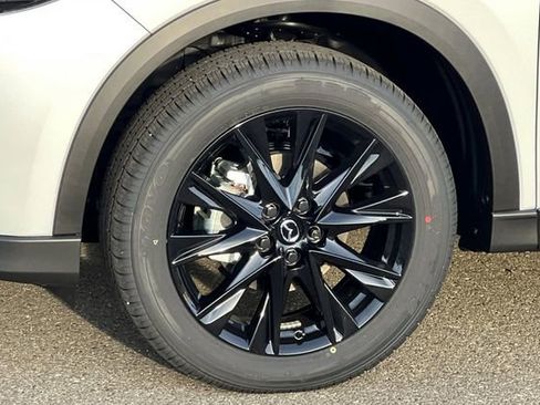 New 2025 MAZDA CX-5 Carbon Edition image 33