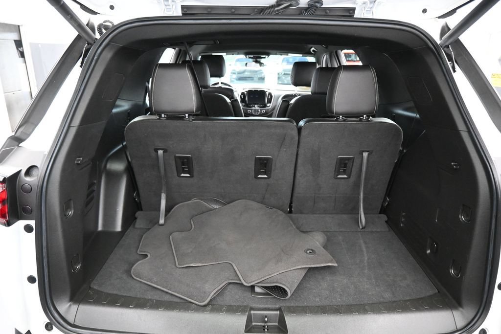 Used 2022 Chevrolet Traverse LT AWD/4WD image 46