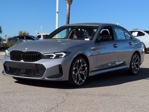 New 2026 BMW 330i Sedan w/ M Sport Package image 5