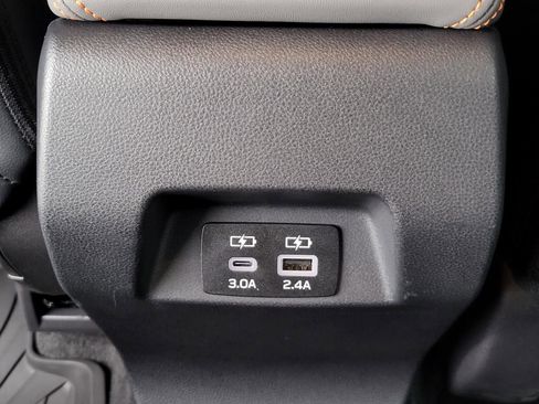Used 2024 Subaru Crosstrek 2.5i Limited AWD/4WD image 15