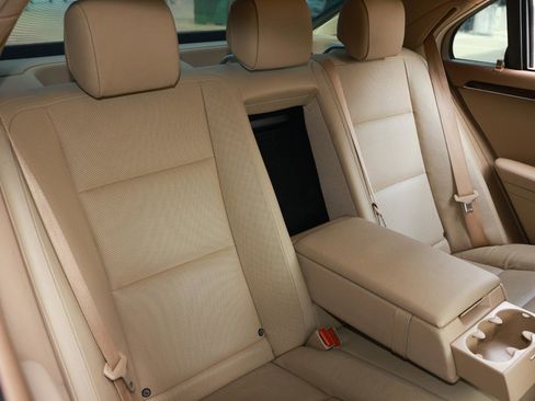 Used 2013 Mercedes-Benz S 550 w/ Sport Pkg image 16