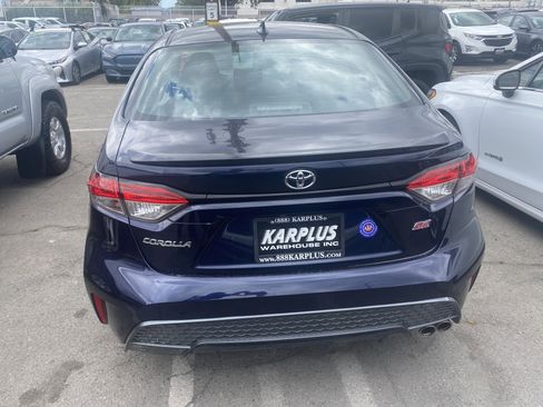 Used 2020 Toyota Corolla SE w/ Carpet Mat Package (TMS) FWD image 8