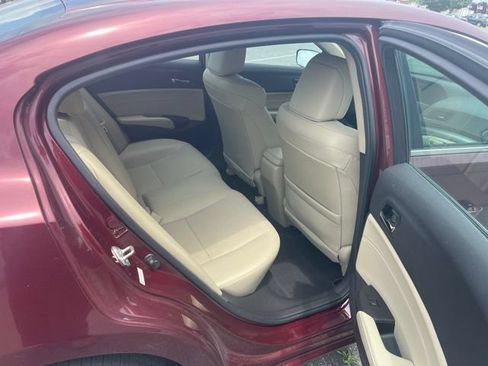 Used 2016 Acura ILX FWD image 12