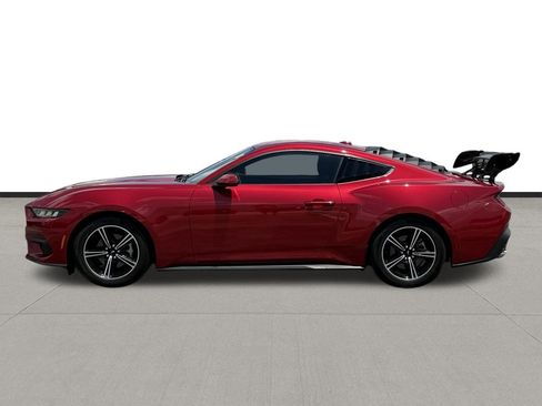 Used 2024 Ford Mustang Coupe RWD image 8