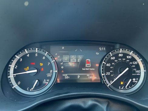 Used 2020 Toyota Highlander Limited FWD image 20