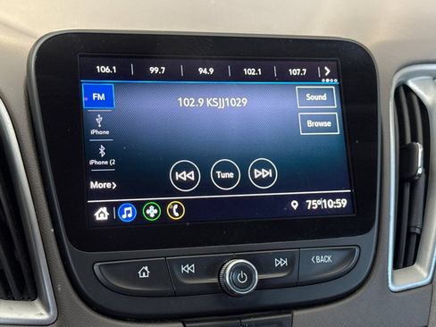 Used 2020 Chevrolet Malibu LS FWD image 24