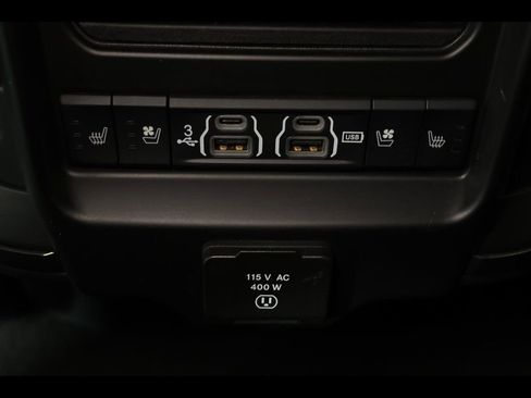 Used 2019 RAM 1500 Limited image 28