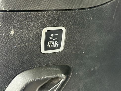 Used 2022 Jeep Wagoneer Series III w/ Premium Group I image 44