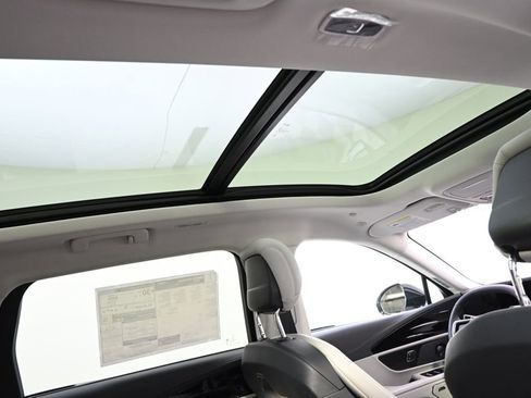 New 2026 Lincoln Nautilus Premier w/ Equipment Group 102A image 17