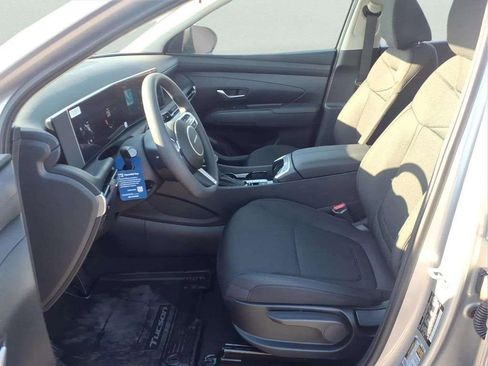 Used 2026 Hyundai Tucson SE FWD image 9