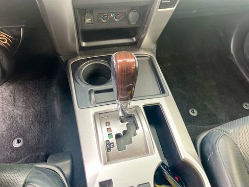 Used 2022 Toyota 4Runner Limited RWD image 17