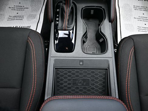 Certified 2024 Nissan Frontier PRO-4X w/ Pro Convenience Package AWD/4WD image 18