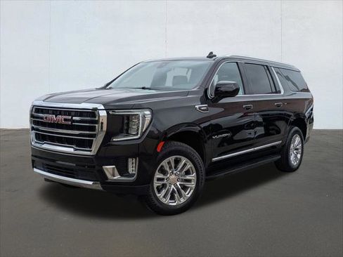 Used 2022 GMC Yukon XL SLT AWD/4WD image 1