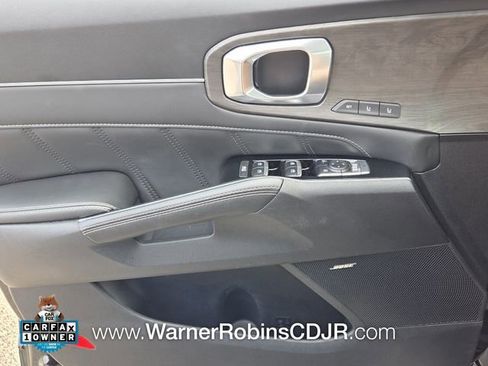 Used 2024 Kia Sorento SX Prestige image 33