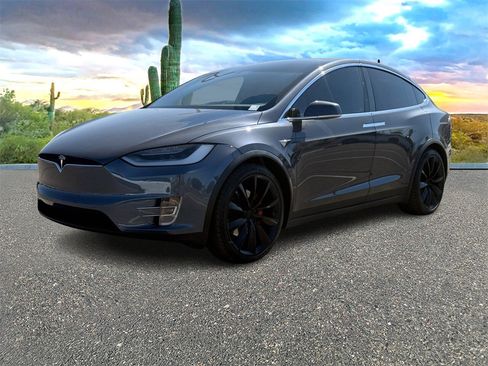 Used 2020 Tesla Model X Performance image 7