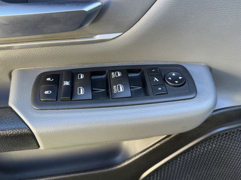 Certified 2022 RAM 1500 Big Horn image 18