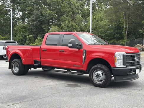Used 2023 Ford F350 XL w/ XL Driver Assist Package AWD/4WD image 10