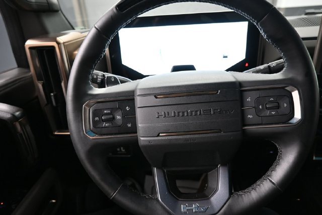 Used 2024 GMC Hummer EV 2X AWD/4WD image 8