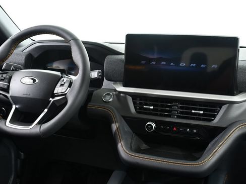 New 2026 Ford Explorer Tremor w/ Tremor Ultimate Package AWD/4WD image 8