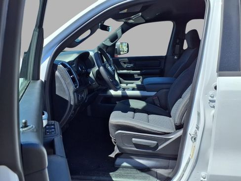 New 2026 RAM 1500 Express AWD/4WD image 20