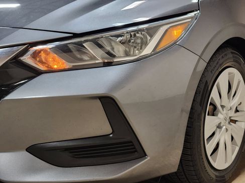 Used 2020 Nissan Sentra S FWD image 14