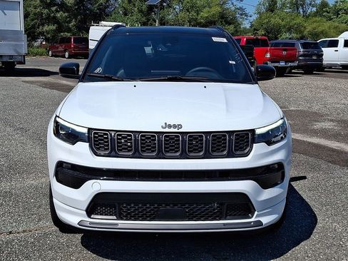 New 2025 Jeep Compass Limited w/ High Altitude Package image 2
