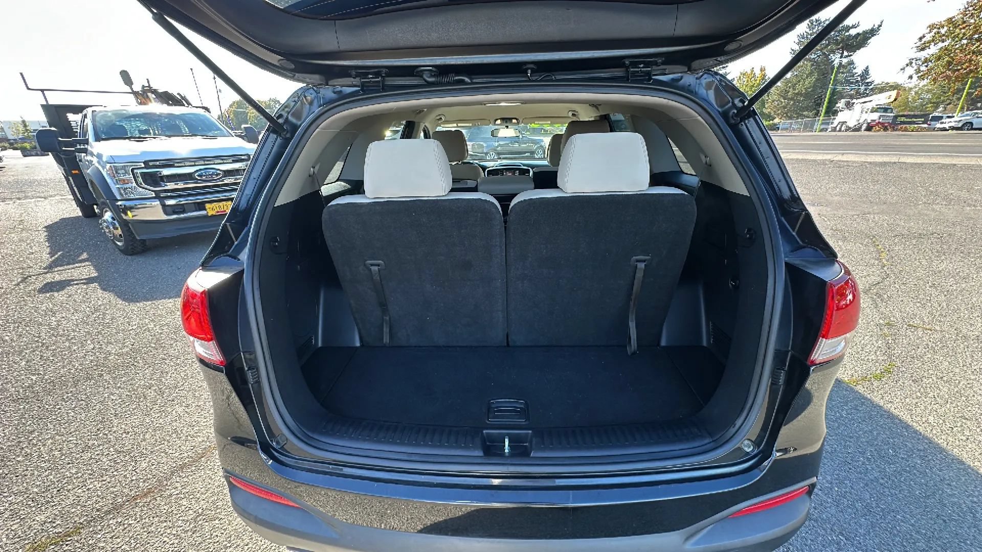 Used 2016 Kia Sorento LX AWD/4WD image 13