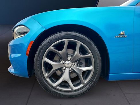 Used 2016 Dodge Charger R/T w/ Plus Group RWD image 9