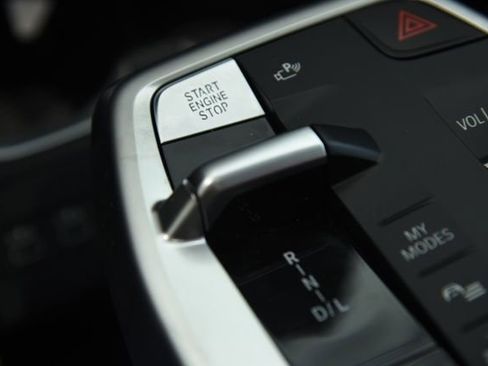 Used 2026 BMW X1 xDrive28i w/ Technology Package image 18