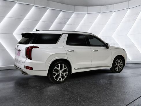 Used 2021 Hyundai Palisade Limited FWD image 4