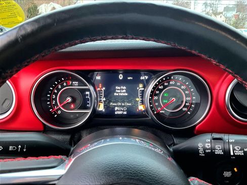 Used 2021 Jeep Wrangler Unlimited Rubicon image 25